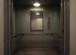 В ЛНР заменят 300 лифтов и отремонтируют 38 кровель