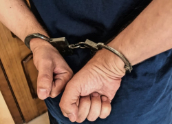 Подозреваемый в хищении драгоценностей задержан в Перевальске ЛНР