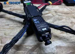 В ЛНР двое мужчин пострадали при атаке дрона на автомобиль