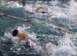 Минспорта ЛНР обещает отремонтировать луганский спорткомплекс «Юность»