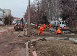 Дорогу на улице Кирова в Луганске отремонтируют к концу мая