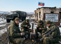 Новости СВО: ВС РФ освободили Сосновое, Трамп назвал Зеленского преградой, ракетный шантаж Киева миру, 