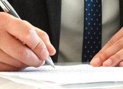 Студенты ЛНР, потерявшие родителей, получат бесплатную юридическую помощь