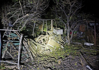 Беспилотник ВСУ ударил по частным домам в Луганске