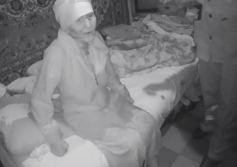 Проникшего с пистолетом к 89-летней пенсионерке мужчину задержали в Луганске 