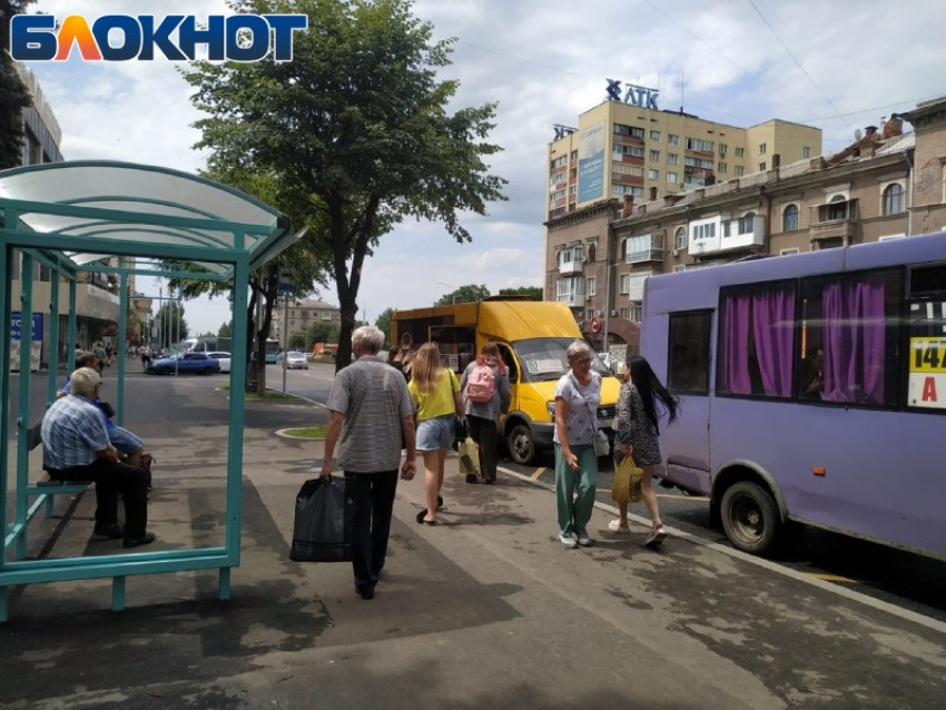 В направлении кладбищ Луганска будет курсировать общественный транспорт на Пасху и Красную Горку 