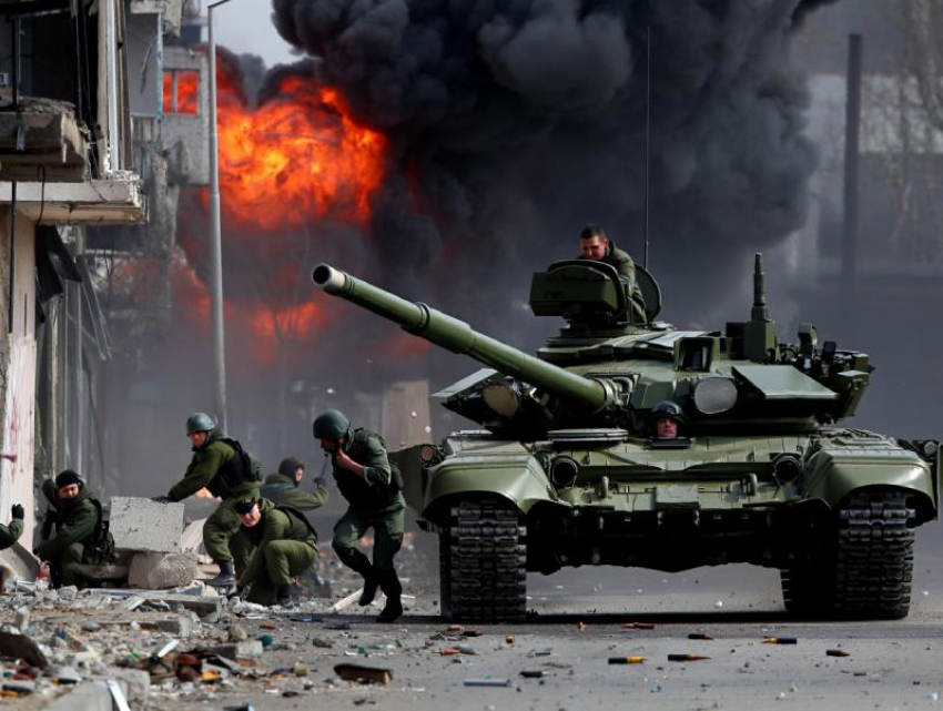 Новости СВО: капитуляция Украины, окружение Купянска и освобождение границ ЛНР