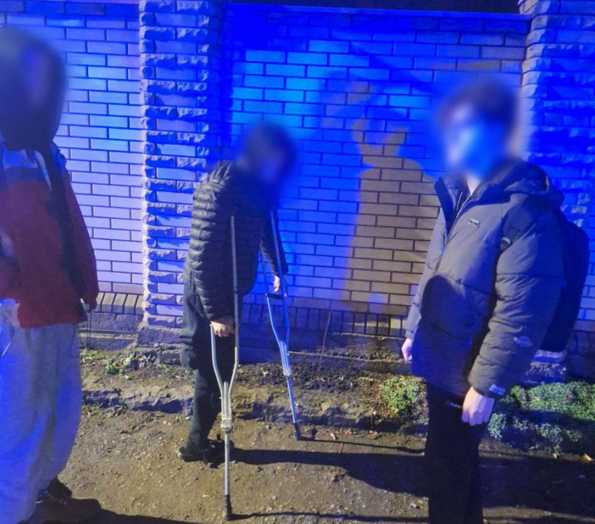 Житель Луганска хотел спрятать наркотик, но попался патрулю