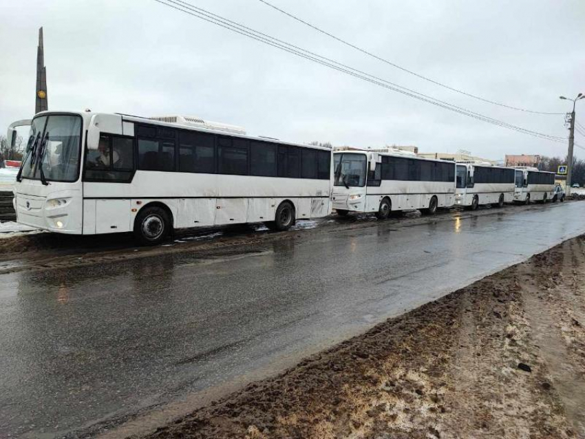 В ЛНР появились четыре новых автобуса большой вместительности для межрегиональных маршрутов 