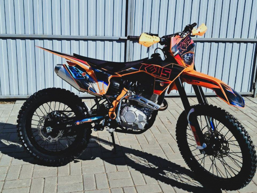 В Красном Луче ЛНР поймали молодого угонщика