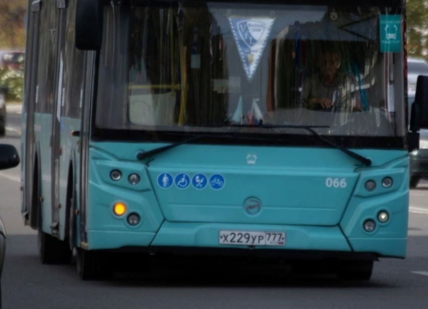 В Луганске увеличивают число автобусов на маршрутах общественного транспорта