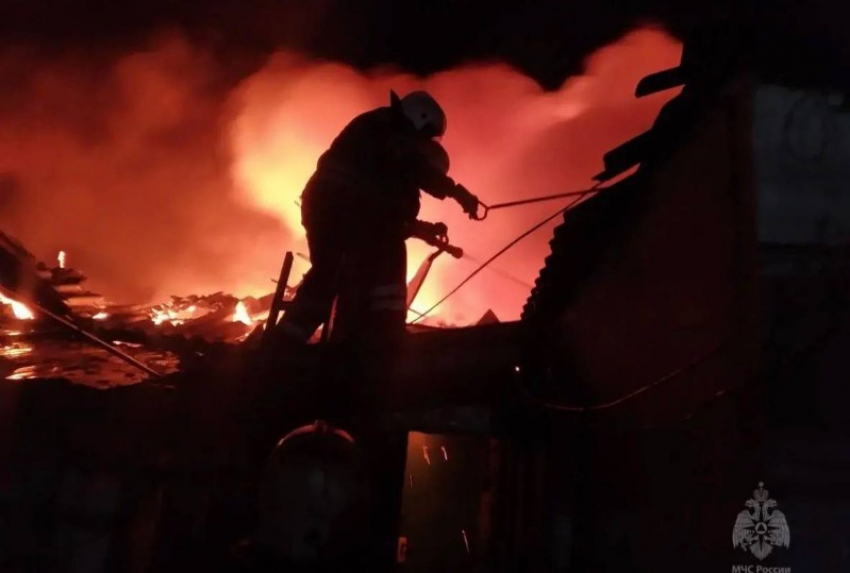 В Лисичанске ЛНР на пожаре погибли мать и трое маленьких детей