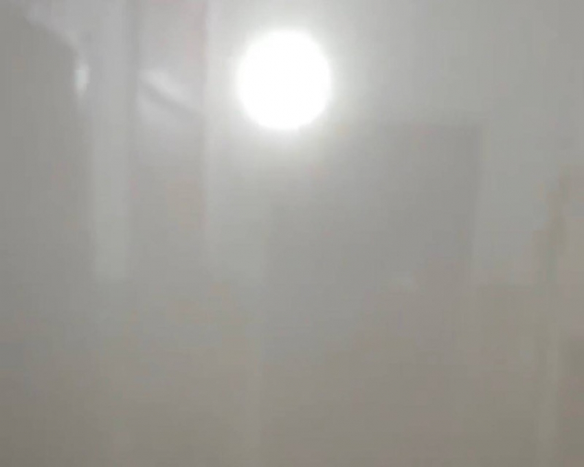 Живем как в хаммаме: на Сазонова в Луганске неделю как прорвало отопление