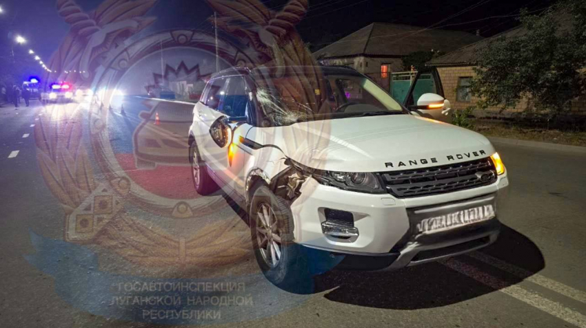 В Луганске женщина погибла под колесами джипа