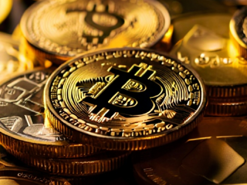 Мужчина из Лисичанска ЛНР лишился более 5 миллионов рублей  