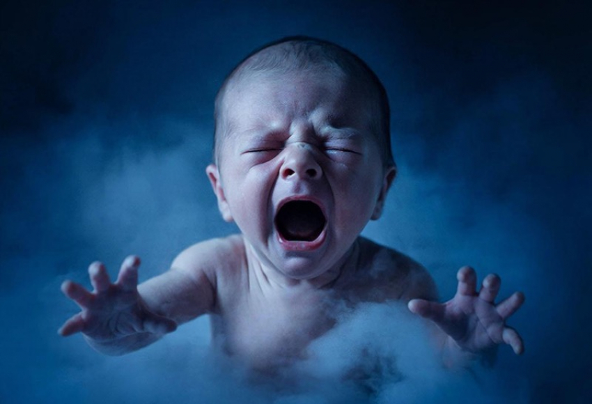 Что известно о спасении брошенной в туалете новорожденной девочки в ЛНР