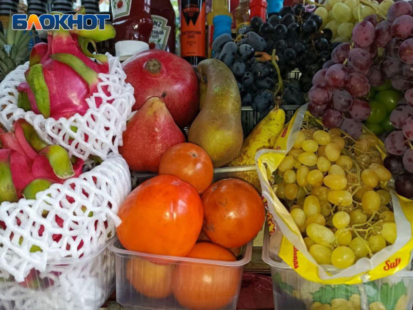 В ЛНР уже почти 1500 предпринимателей сдерживают цены на продукты