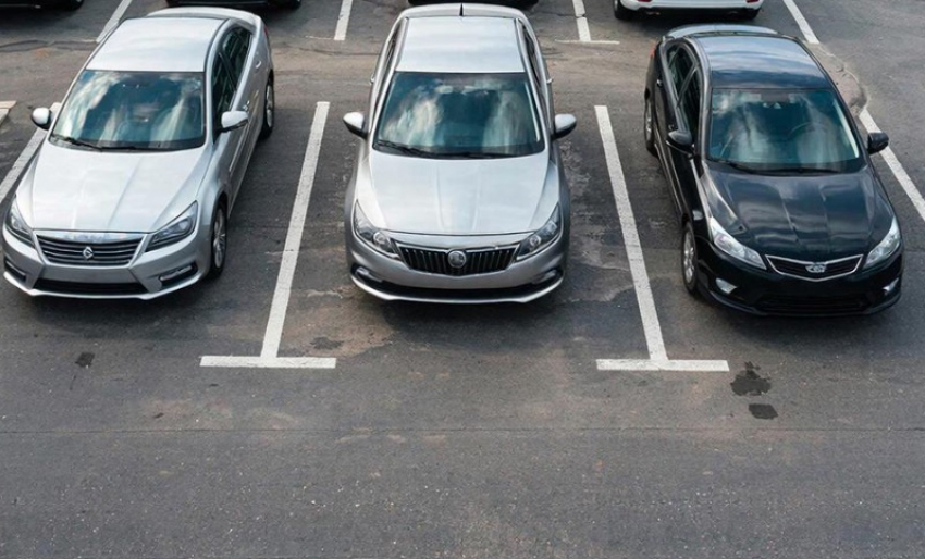 Минтранс ЛНР разрабатывает единый стандарт для платных парковок