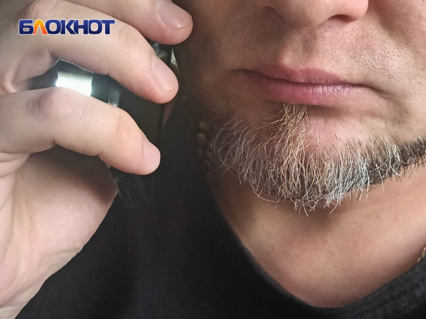 Жительница Луганска попалась на уловки мошенников и перевела им полмиллиона