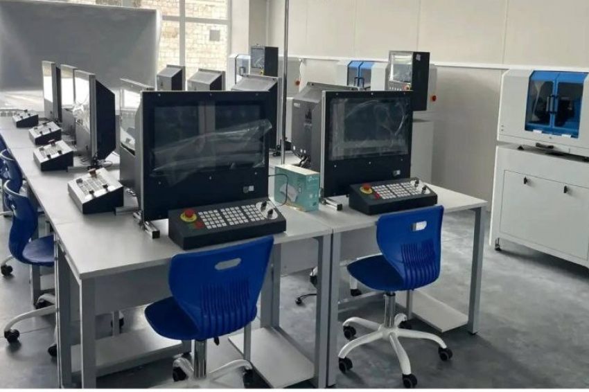 В Стаханове ЛНР открылся образовательно - производственный кластер