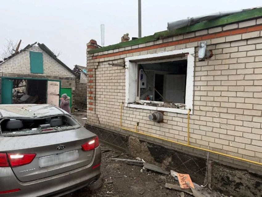 Кровавые выходные: ВСУ попытались стереть в пыль поселок в ЛНР, есть жертвы, более 120 домов повреждены