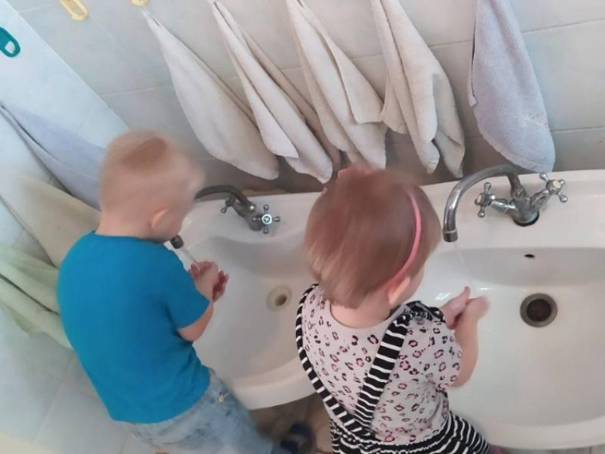 В Луганском доме малютки прошёл «День чистых рук»: ребята научились правильно мыть ручки 