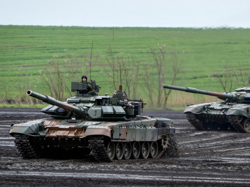 Новости СВО: Трамп проведет переговоры Путина и Зеленского и оцепление Купянска