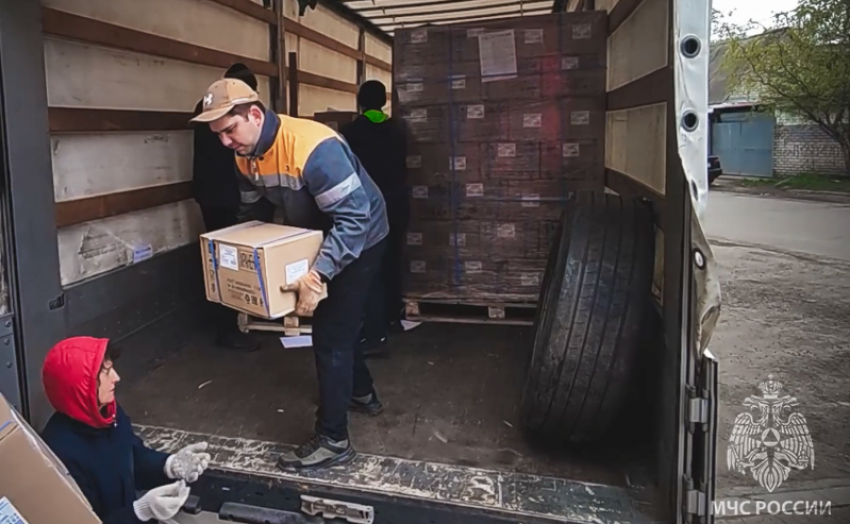 Гуманитарный конвой прибыл в ЛНР: 43 тонны помощи для Лисичанска