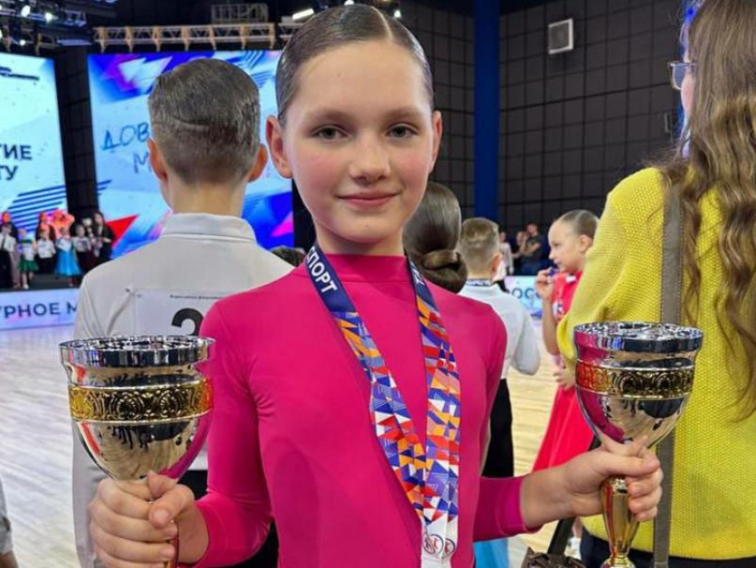Юная жительница Луганска завоевала медаль Всероссийских соревнований по танцевальному спорту 