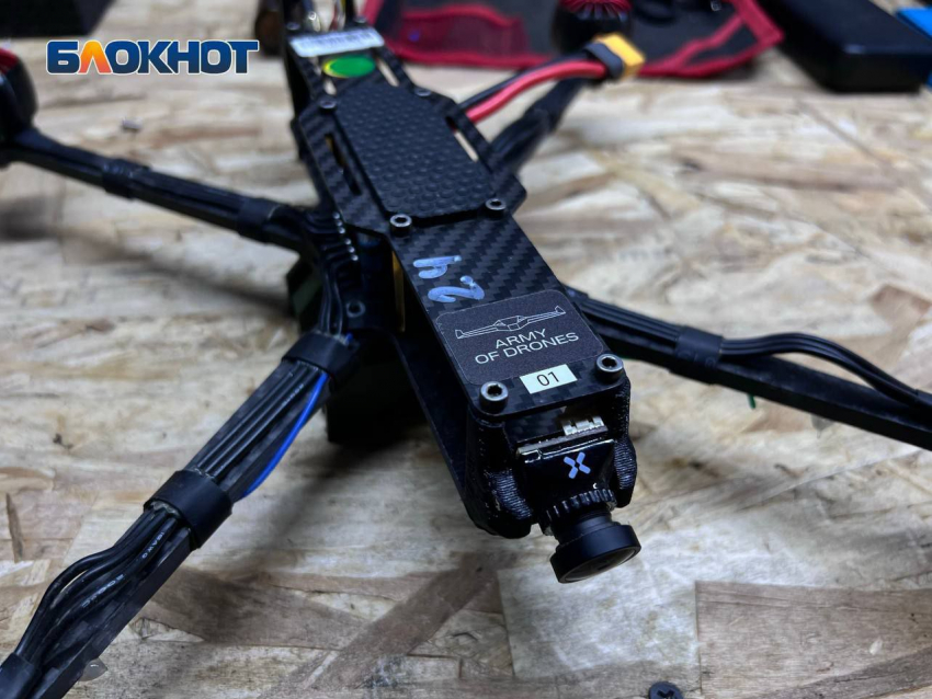 В Сватово ЛНР беспилотник ВСУ атаковал гражданский автомобиль, погиб мужчина