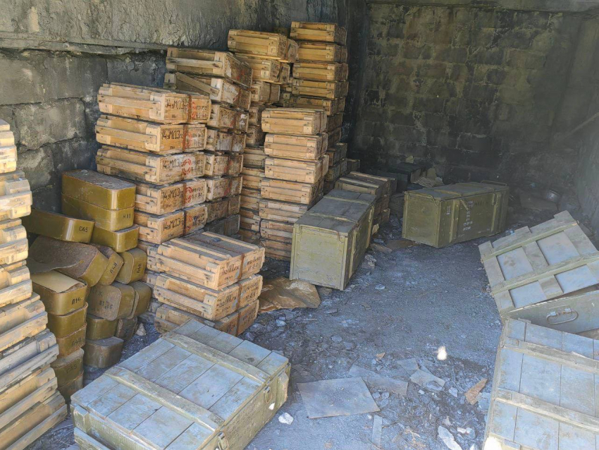 В ЛНР нашли схрон ВСУ, где хранились более 100 тысяч боеприпасов