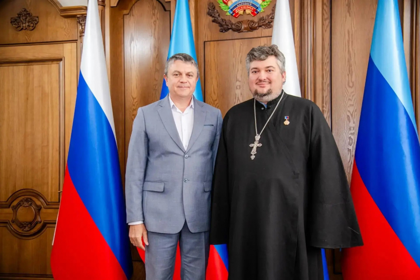 Впервые звание Героев ЛНР присвоено священникам РПЦ