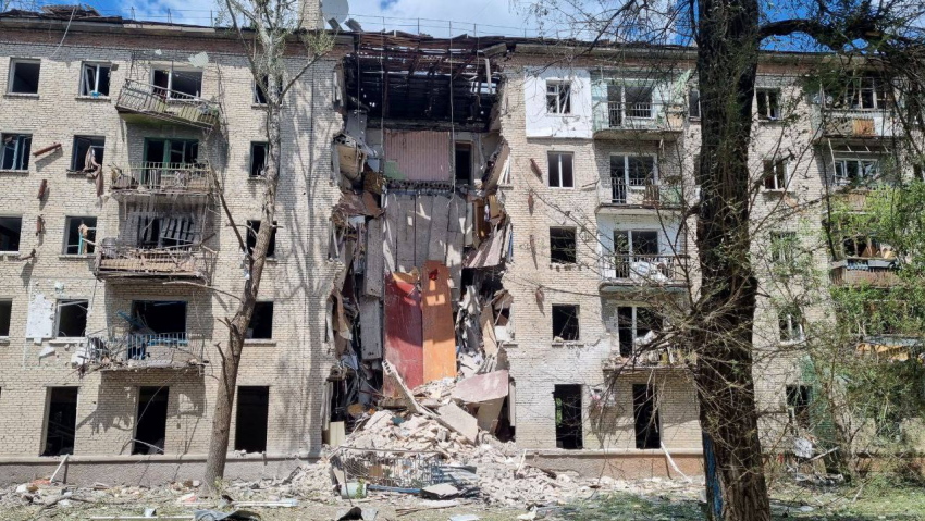 По Луганску нанесли массированный ракетный удар: что известно на данный час