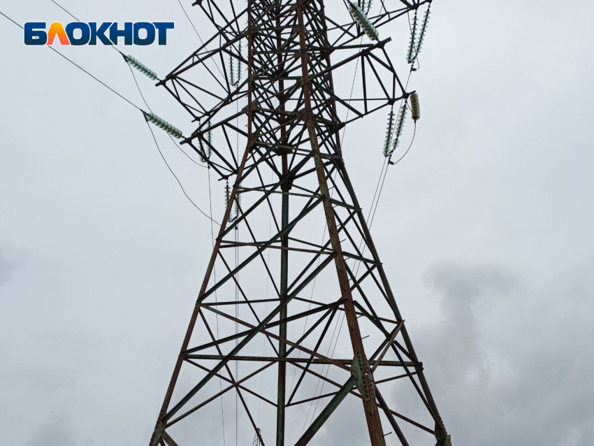  Минтопэнерго ЛНР: 14,5 тысяч абонентов получили свет после ночной атаки ВСУ на энергоинфраструктуру региона