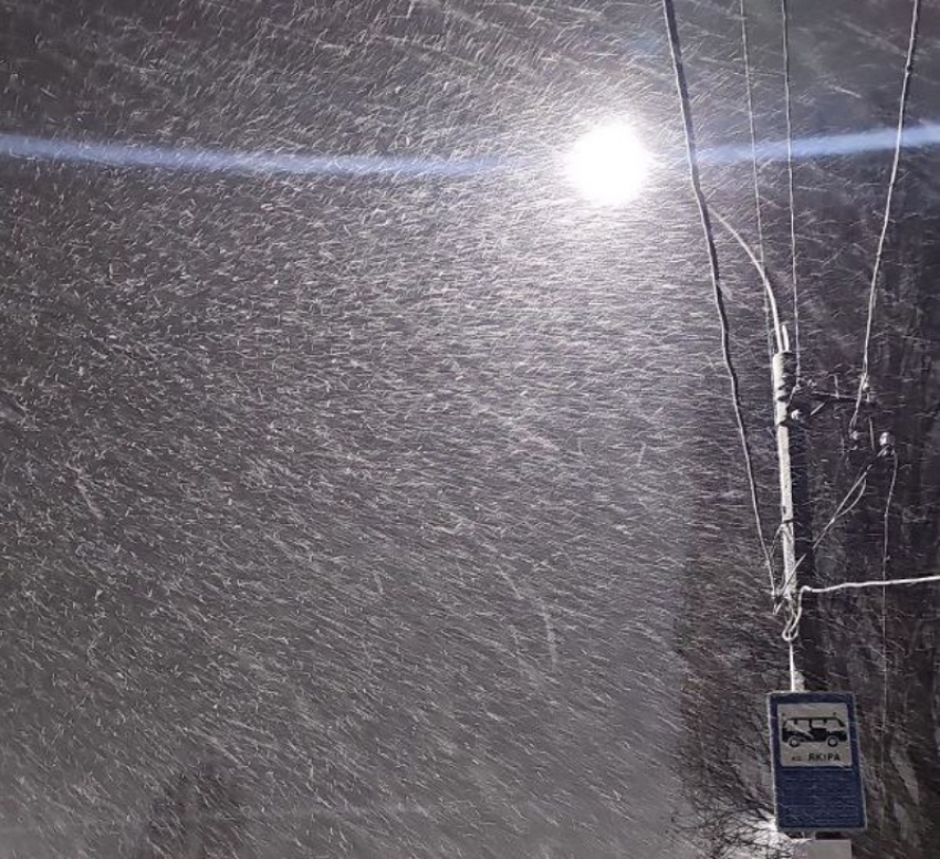 9 февраля ЛНР накроют метель, гололед и шквалистый ветер