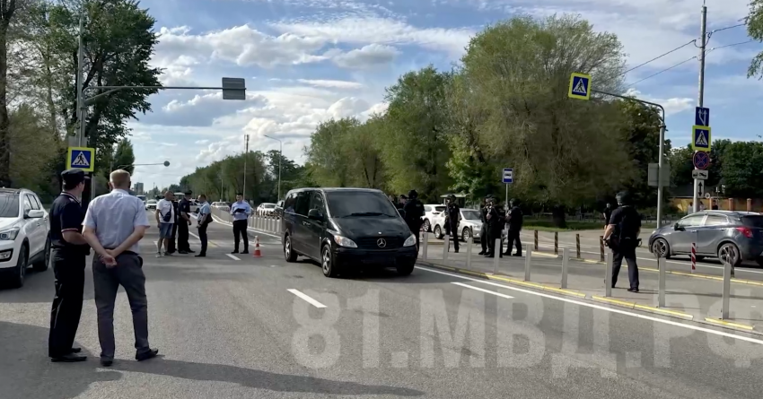В Луганске ребенок погиб под колесами автомобиля на улице Оборонной