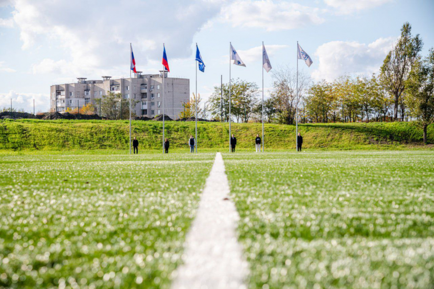 В Луганске открыли стадион ЛГУ имени Даля