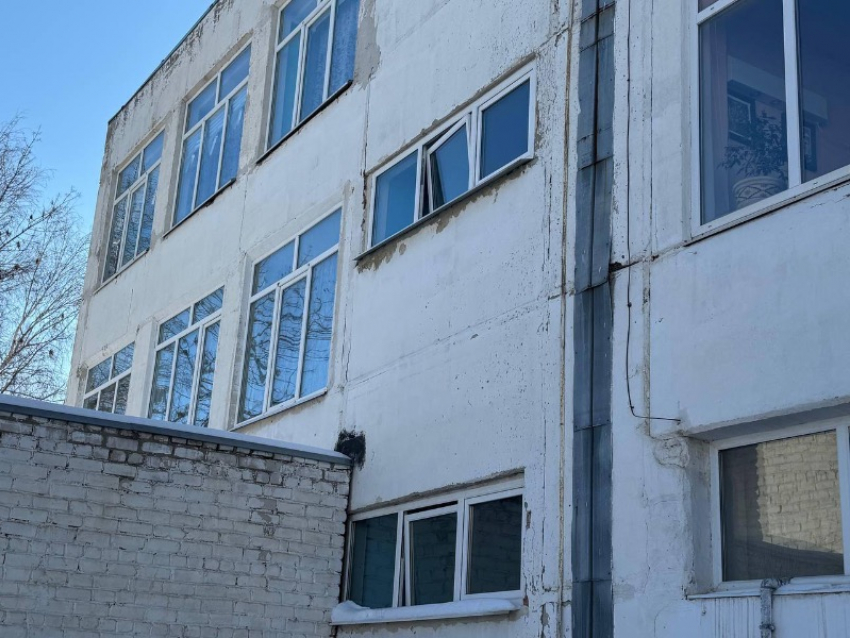 ВСУ испытывали на школе в Луганске новые дроны