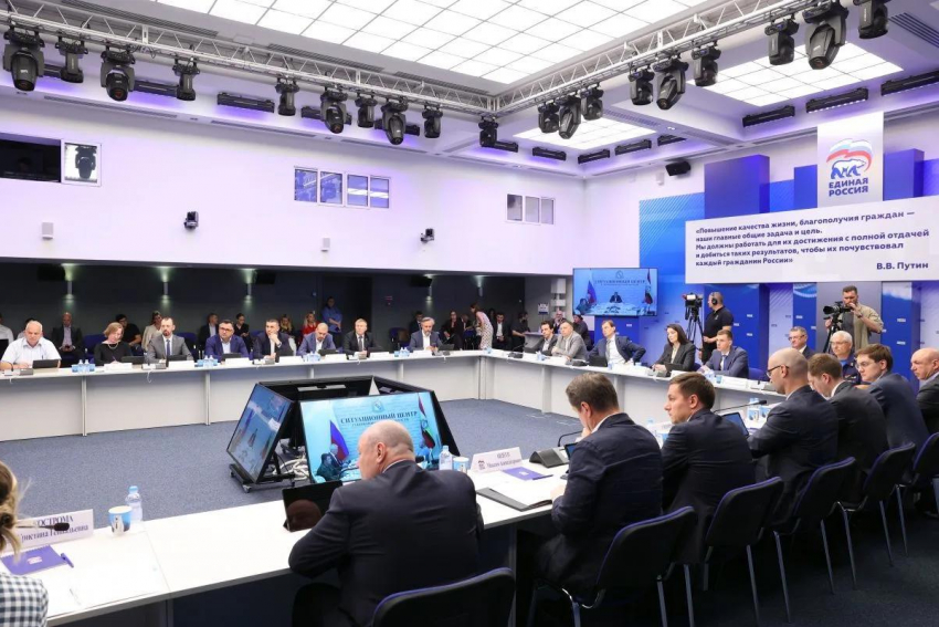 «Единая Россия» создаст первую в России платформу для трудоустройства ветеранов СВО